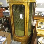 673 8315 DISPLAY CABINET